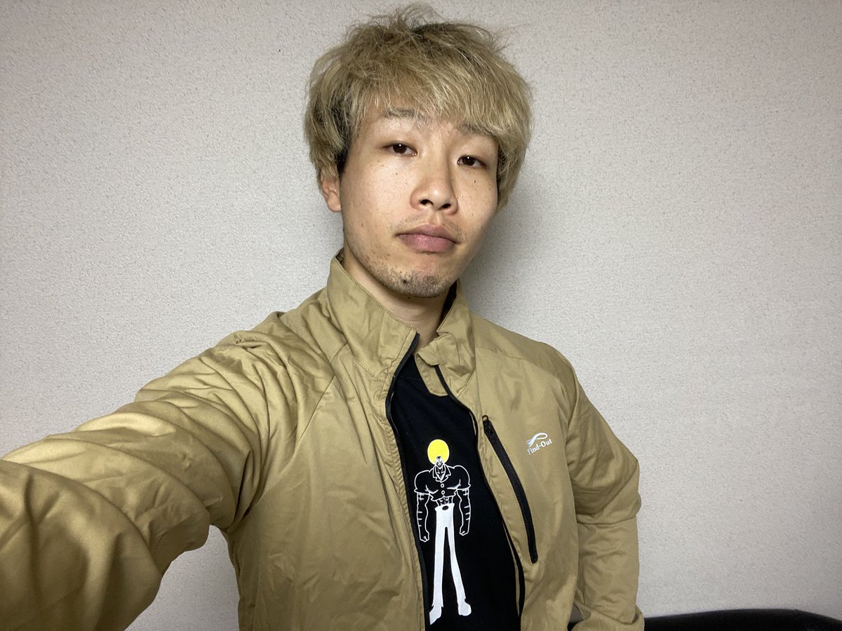 ワークマン芸人 ウドントミカン ウドンケン くん 今日の収穫 ワークマン の過酷ファッションショーの時に社員さんから教えてもらったこの秋一推しのウェア 耐久撥水ストレッチウィンドブレーカー をついに購入できました 5店舗は探しました この ワークマン芸人 ウドントミカン ウドンケン くん 今日の収穫 ワークマン の過酷ファッションショーの時に社員さんから教えてもらったこの秋一推しのウェア 耐久撥水ストレッチウィンドブレーカー をついに購入できました 5店舗は探しました この