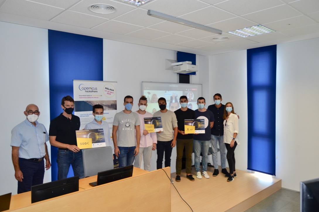 AGRON - Make sense of the data (@agron_esp) on Twitter photo Estas últimas semanas hemos participado en el #CopernicusHackathonsMálaga y tenemos la suerte de poder decir que hemos sido seleccionados como segundo mejor proyecto. Gracias a <a href="/CopHackMalaga/">CopernicusHackathonMalaga</a>, <a href="/ETC_UMA/">ETC-UMA</a>, <a href="/Geotec_UMA/">Catedra Recursos Geotecnológicos</a>, partners y jurado por el reconocimiento al trabajo realizado.😁 Estas últimas semanas hemos participado en el #CopernicusHackathonsMálaga y tenemos la suerte de poder decir que hemos sido seleccionados como segundo mejor proyecto. Gracias a <a href="/CopHackMalaga/">CopernicusHackathonMalaga</a>, <a href="/ETC_UMA/">ETC-UMA</a>, <a href="/Geotec_UMA/">Catedra Recursos Geotecnológicos</a>, partners y jurado por el reconocimiento al trabajo realizado.😁