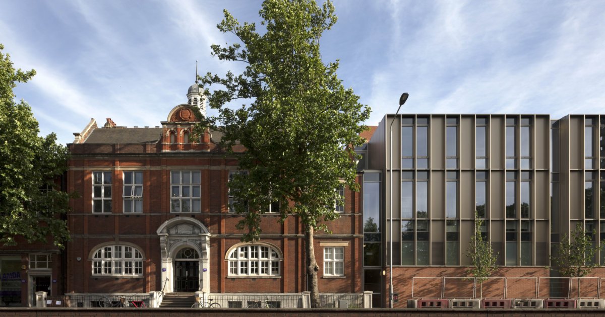 wearenonsuch's tweet photo. Join us for a FREE WORKSHOP with @LAMDAdrama next week!

🎭 Get a taste of Drama School Training
🗣️ Hear from Graduates
🎪 Discover Career Pathways

Tuesday 13th October, 6pm - 8pm

Book Now: https://t.co/ywfesC74PO https://t.co/1Hsk1Nh1tY