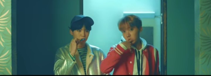 In the next few scenes, we see the members having fun and doing their everyday stuffs, but it reminds us that Carousels are a cycle with no edge. It continues to spin and is monotonous.