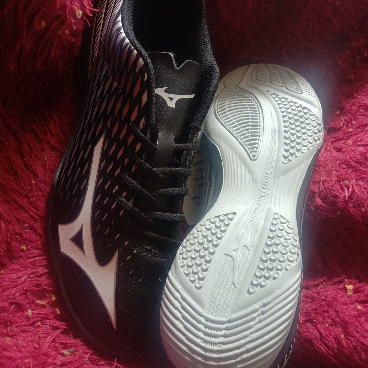 Mizuno basara sala
42
BNIB
290.000,- saja

08989891885
#Original #mizuno #murah