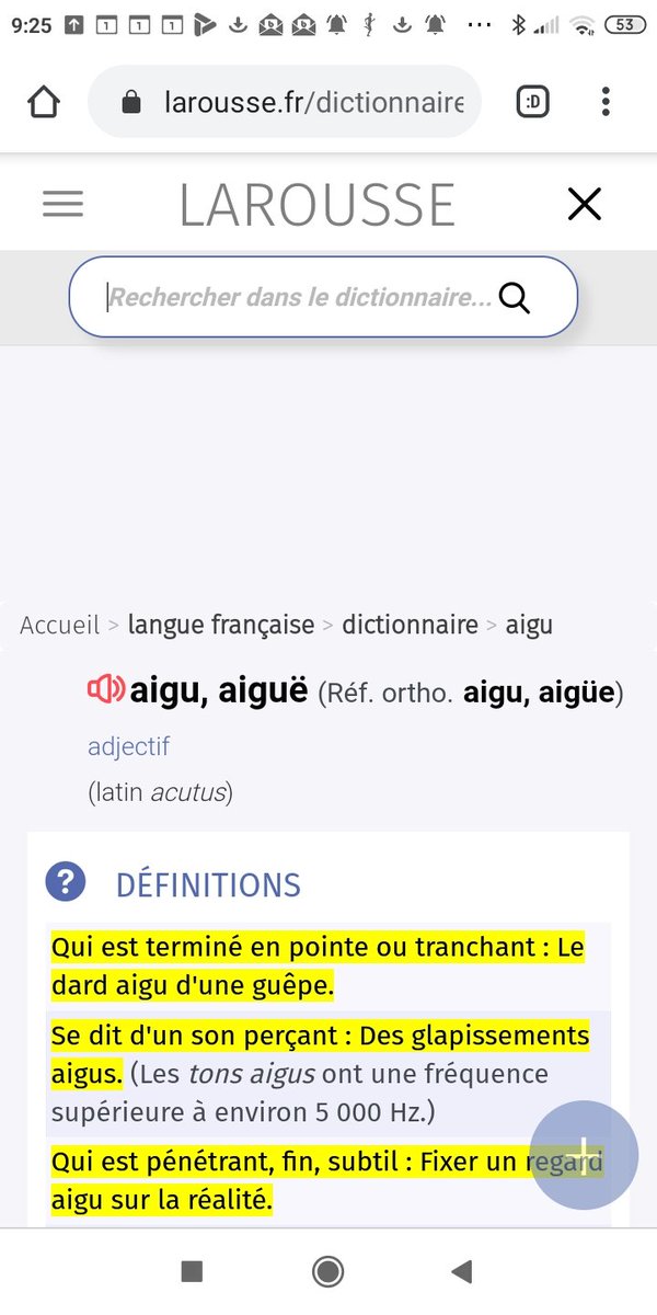 Là où ça devient drôle, c'est que cette fameuse réforme de 1990 a fait un flop total et que pas grand'monde ne l'utilise.De fait, quand on recherche dans la plupart des dictionnaires, le tréma continue d'être sur le e.