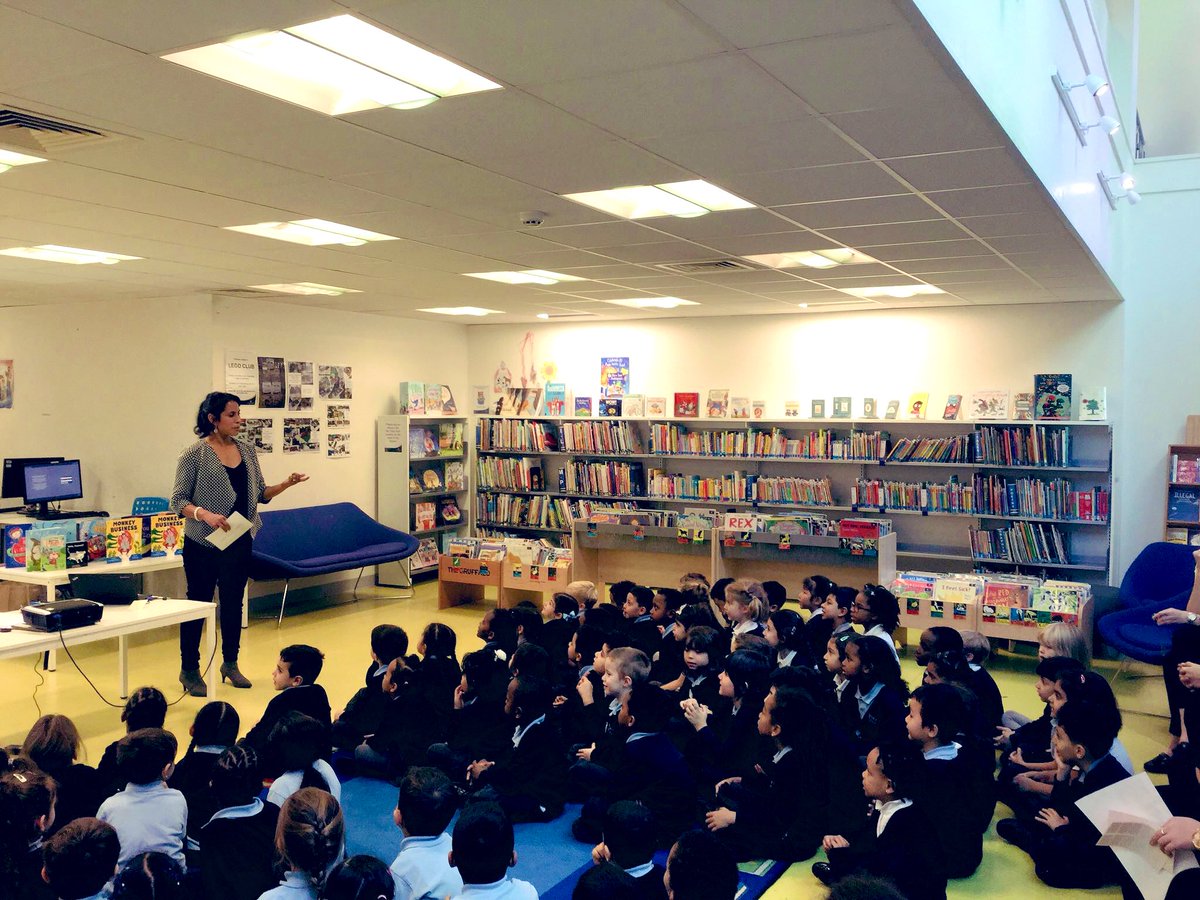 SmritiPH's tweet photo. HAPPY LIBRARIES WEEK! ❤️ it feels sad not to be IN a lovely library just now... Memories of happy times! #PimlicoLibrary #LibrariesWeek https://t.co/o8vIVMdEaE