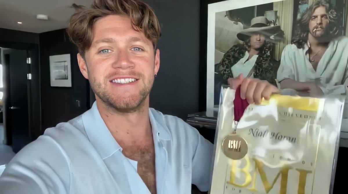 niallsorridimii's tweet photo. It makes me so incredibly happy to see Niall getting recognition for his music. Congrats Niall we are so proud of you https://t.co/2gkNrh0nQQ