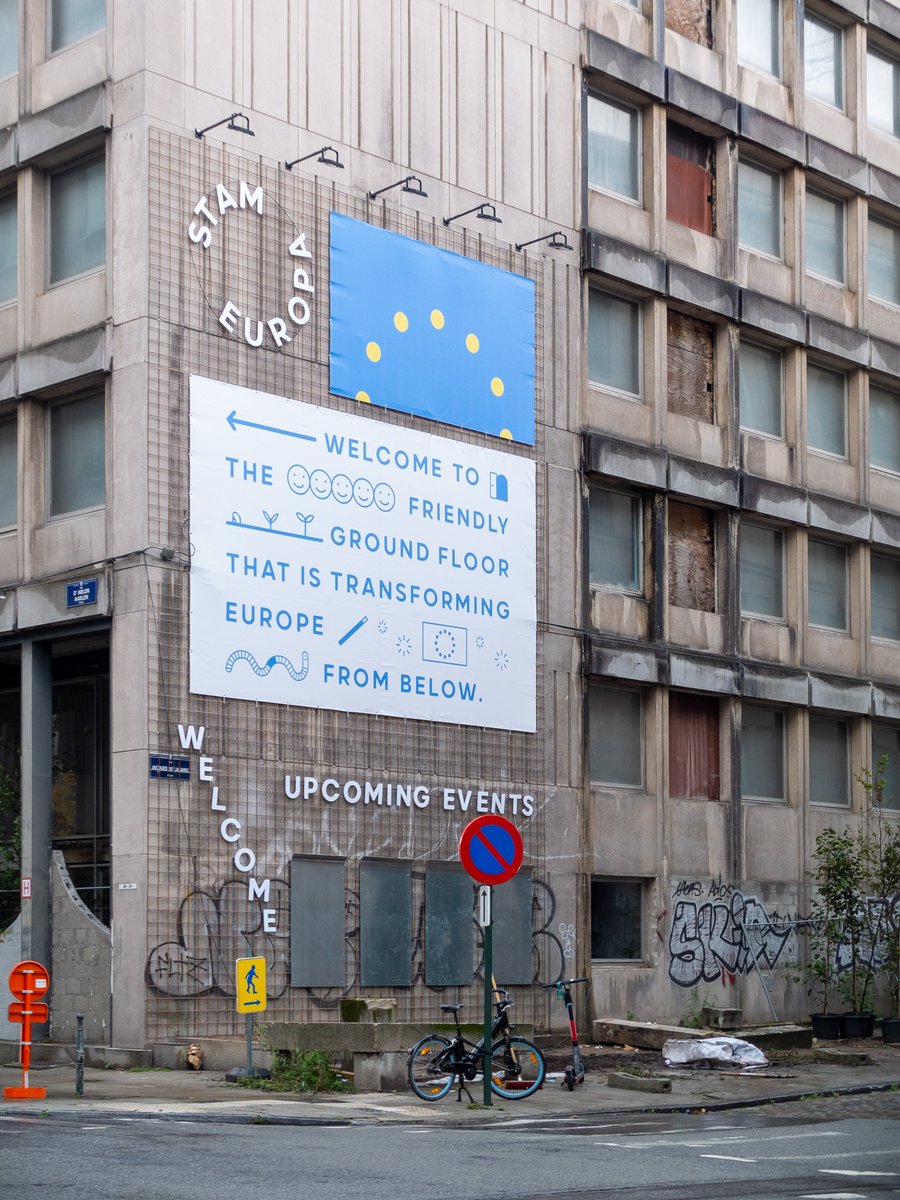 Projet en cours : #StamEuropa <a href="/vrmtvrmt/">Vraiment Vraiment</a>
 
Stam Europa, futur lieu de rencontres et de #débats autour des problématiques #européennes, pour les Bruxellois, mais pas que ! Plus d'infos à venir 🗣