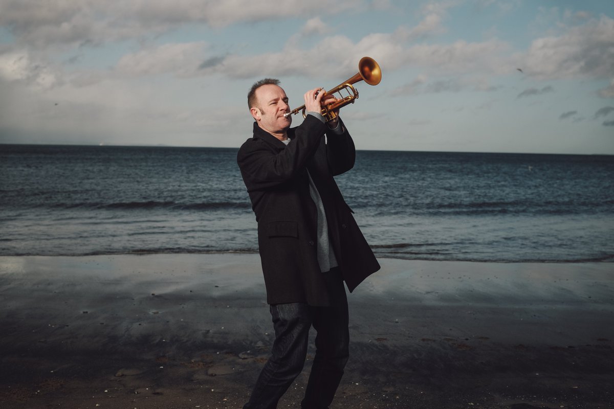 ⚡ LIVESTREAM GIG TUES 6 OCT, 8PM ⚡

Tomorrow night, live from #edinburgh - <a href="/alisonaffleck/">Ali Affleck Music</a> with <a href="/bkjazzpiano/">Brian Kellock</a> #Colinsteele

Always spontaneous &amp; fun - expect a high-quality performance (instrumentals &amp; vocals) from 3 of Scotland’s finest jazz specialists.

citizenticket.co.uk/events/limbict…