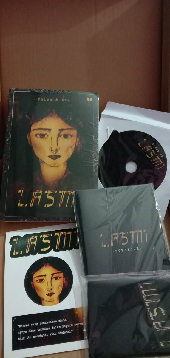FridaOfta's tweet photo. Alhamdulilah akhirnya yang ditunggu lama nyampe juga 😍

Waktunya baca sambil dengerin lagunya neng Lasmi 👻
#Lasmi @falenzaman @mediakita https://t.co/kZH2dxIxIg