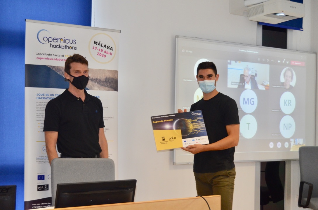 CopernicusHackathonMalaga (@cophackmalaga) on Twitter photo El segundo premio recaía en el formado por <a href="/AGRON_esp/">AGRON - Make sense of the data</a> #CopernicusHackatonMalaga NOMO, una app de monitorización geográfica para instalar en web, programas y aplicaciones para mejorar de forma automática, la calidad de las imágenes que correspondan a cualquier punto geográfico El segundo premio recaía en el formado por <a href="/AGRON_esp/">AGRON - Make sense of the data</a> #CopernicusHackatonMalaga NOMO, una app de monitorización geográfica para instalar en web, programas y aplicaciones para mejorar de forma automática, la calidad de las imágenes que correspondan a cualquier punto geográfico