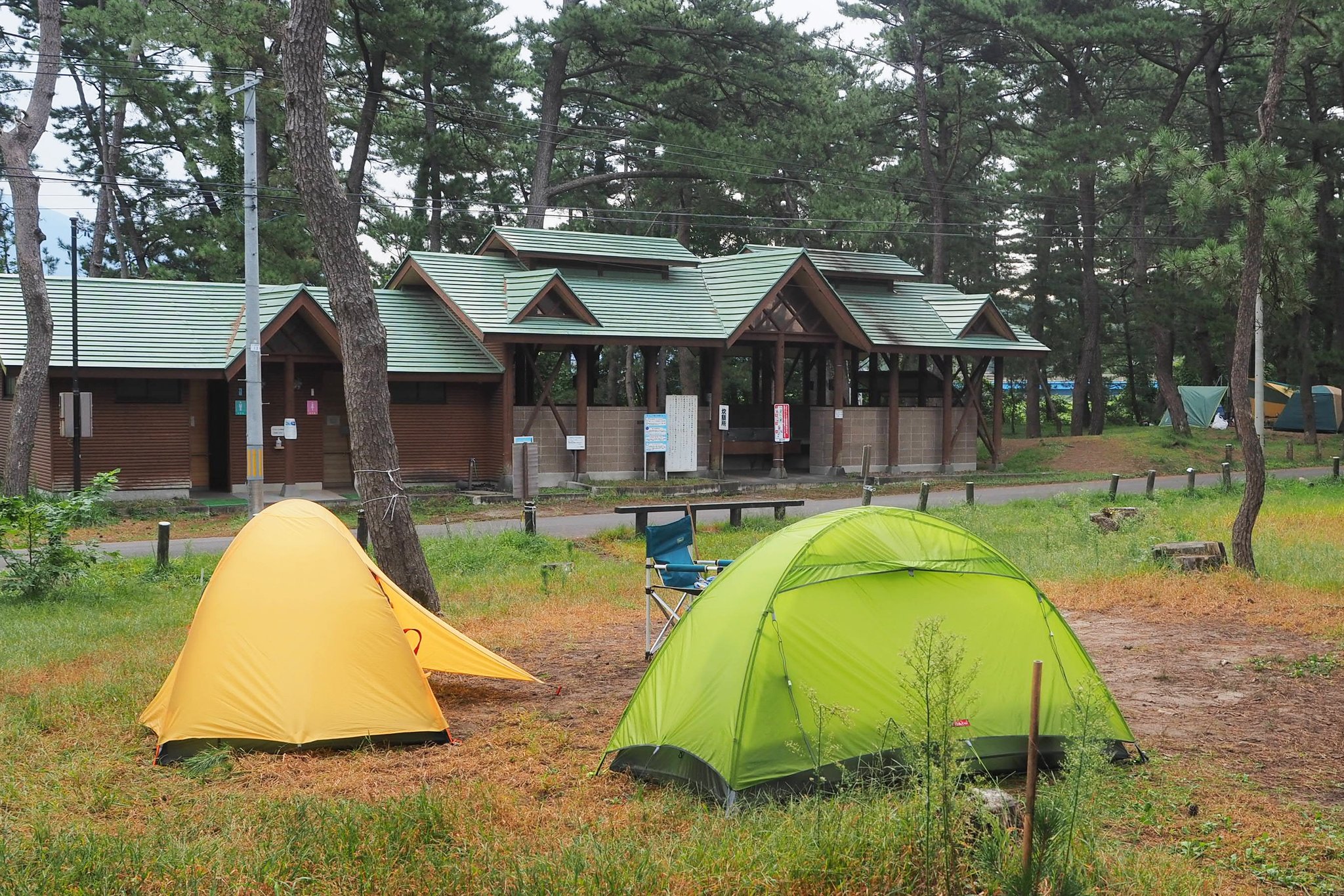 Yuki 下山後にテント泊した西浜キャンプ場 鳥海ブルーラインを下りてすぐの立地で隣に温泉あるし トイレも綺麗ですごくよかった のんびりくつろげた T Co Odcaskhwgv Twitter