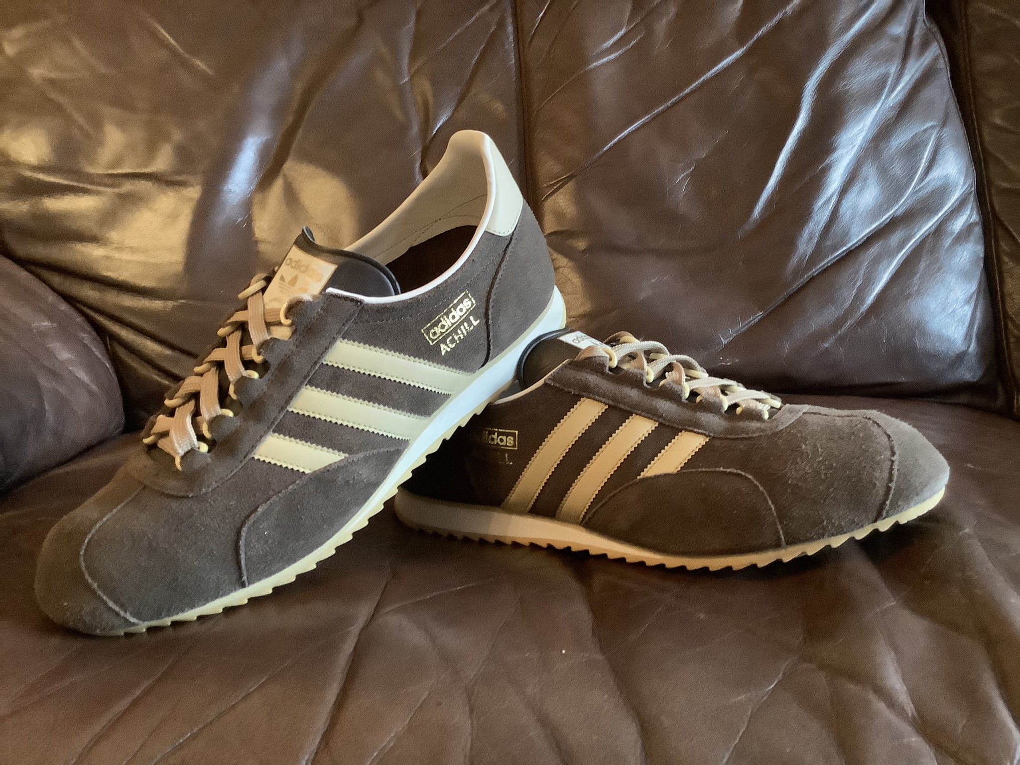 Man Savings on Twitter: "Adidas Achill ....... Beauties👌 * personally  would love to see a reissue of these🤞 📸 @adi_jeans 👍  https://t.co/4f093XBQid" / Twitter