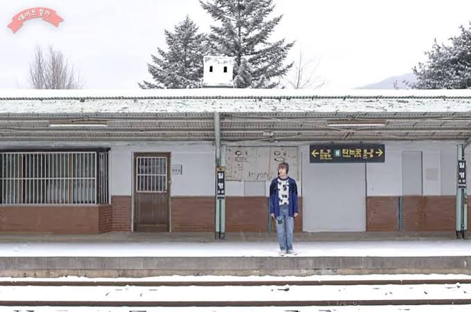 the main character ends his adventures in the world of dreama where the only solution is death.