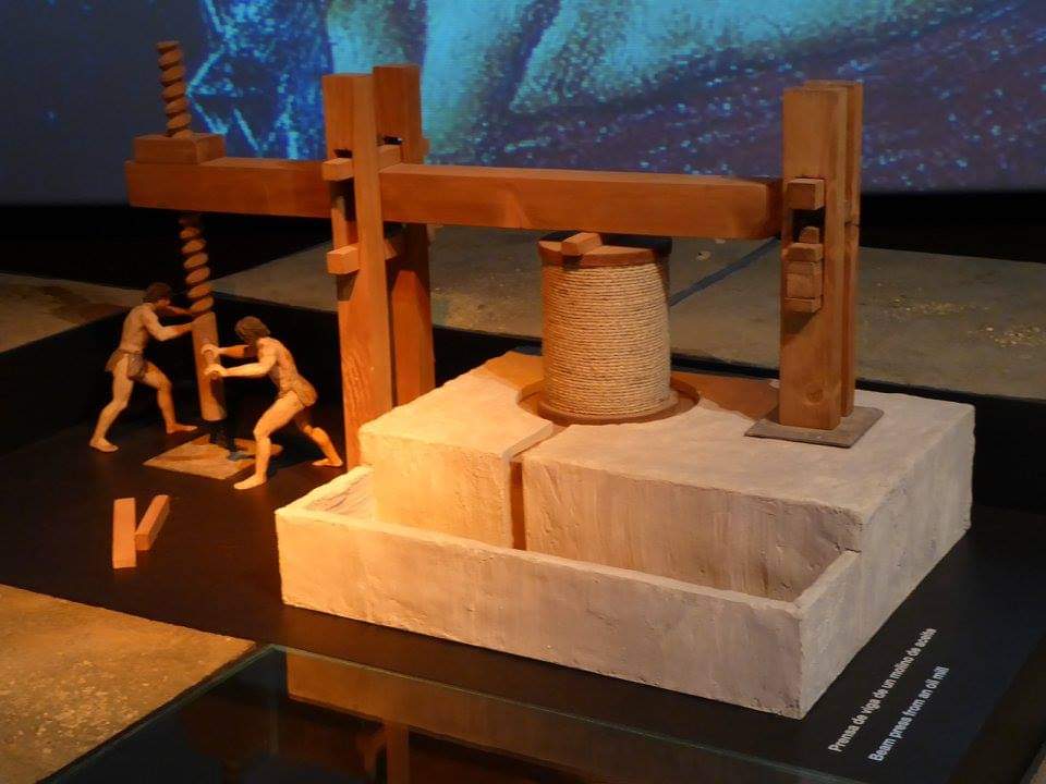 skymanuelima's tweet image. No Museu CajaGranada podemos encontrar um núcleo expositivo cheio de interatividade para descobrir, através de todos os sentidos, a Memória da Andaluzia, seu presente e suas perspectivas futuras. #museu #Fundação #CajaGranada #Andaluzia #Granada #Espanha #travelphotography