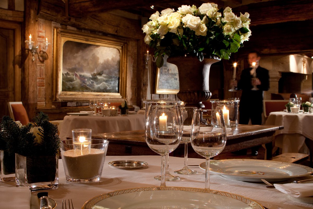 EProximite's tweet photo. À deux heures de Paris, sur les hauteurs de Honfleur, La Ferme Saint Siméon - Relais &amp; Châteaux est un hôtel-restaurant 5 étoiles de 34 chambres, classé Relais &amp; Châteaux, dont la douceur vous garantit un événement réussi. 😜

➡️ https://t.co/n64ffd9efY https://t.co/dYGo2Tg7ns