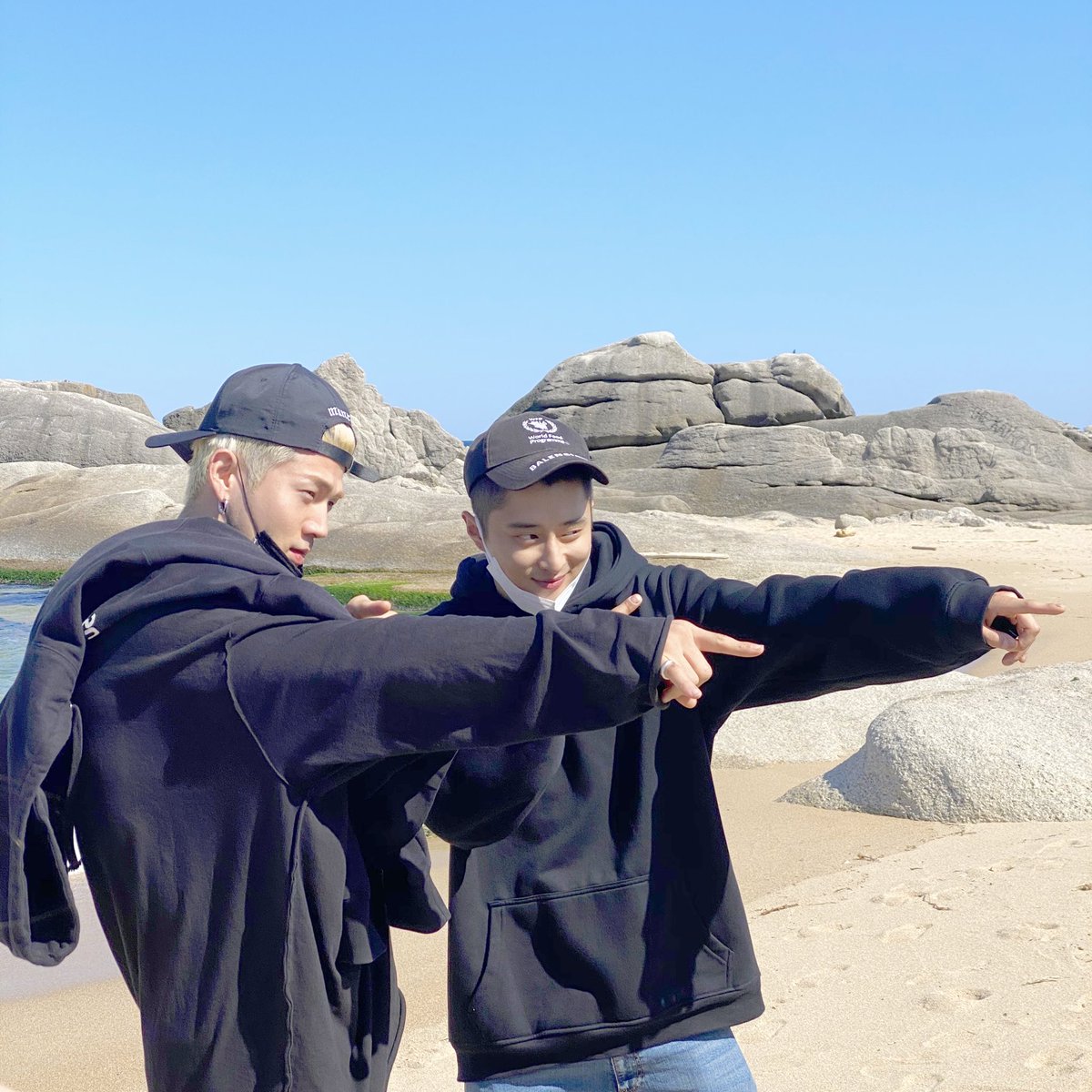 Real_Hiddenee's tweet photo. [#JSEPH]
2020.10.05 📸

#KARD #카드 #제이셉 
#BM #비엠 https://t.co/Jg7OzZVqwm