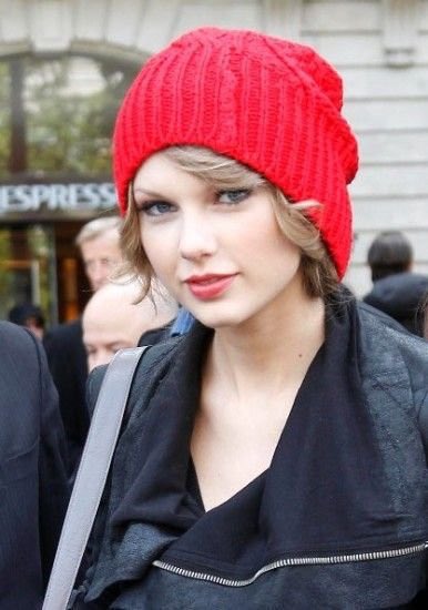 RED beanies <3