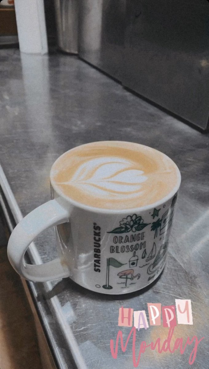 LauravChacon's tweet photo. Batistas at 🎯T2848 starting off the morning with some latte art☕️❤️ @Target @Starbucks https://t.co/TUOZmm8Mpm