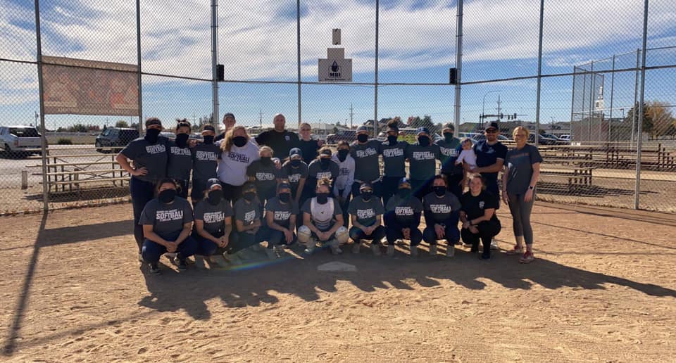 Dickinsonpd's tweet photo. SUNDAY FUNDAY w/ the @DSU_SB
The @Dickinsonpd DPA paired up with our awesome @DSU_SB to have a little Sunday fun. A scrimmage game was a perfect way to spend a beautiful Fall day in Dickinson. 
Thanks for the invite @coachKhawks https://t.co/kiyW3FqSka
