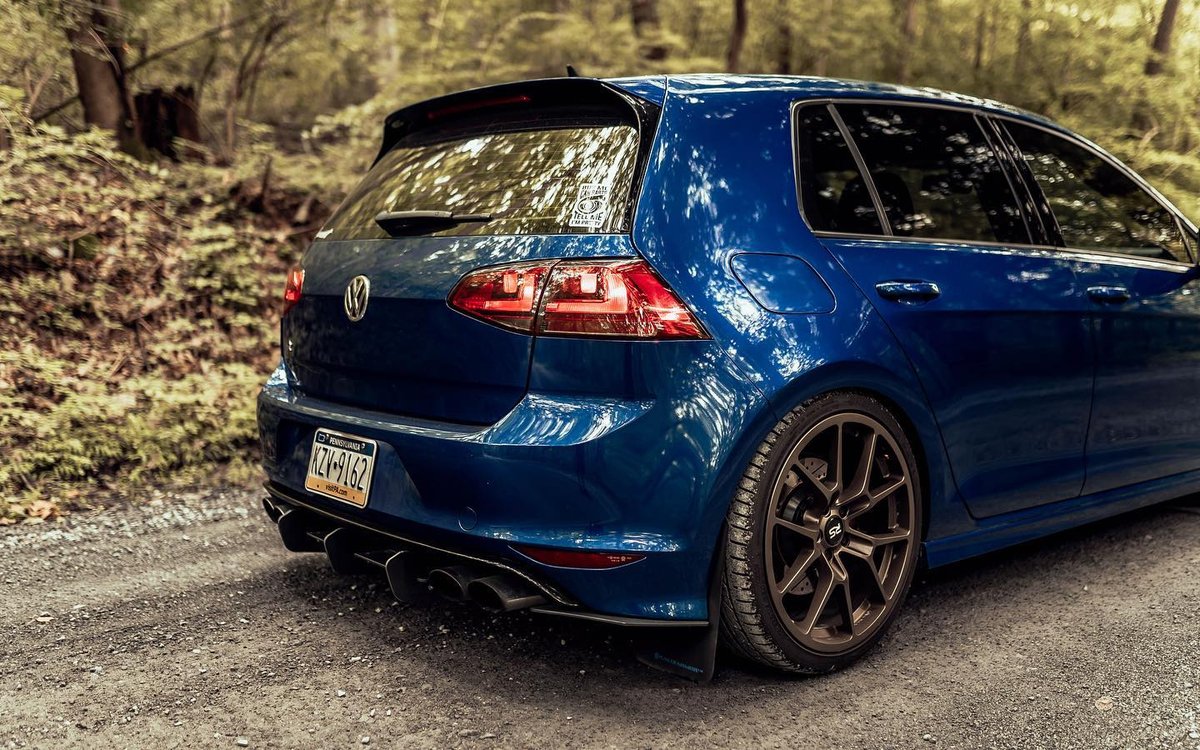 neuspeedaps's tweet image. Good morning and happy Monday! 📷 @marisahornberger
•
•
•
•
•
#neuspeed #neuspeednation #neuspeedwheels #rse10 #vw #volkswagen #golfr #vwr #vwgolfr #mk7r #mqb #hothatch #turbo #vwlove #lapizblue #carlifestyle #vwlife #vwfamily