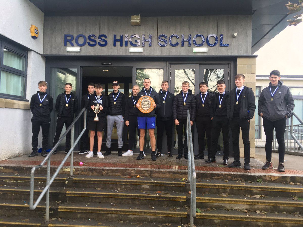 A long wait but last year’s senior team now presented with the East Lothian Cup and Senior Lothian League Cup. Well done lads!