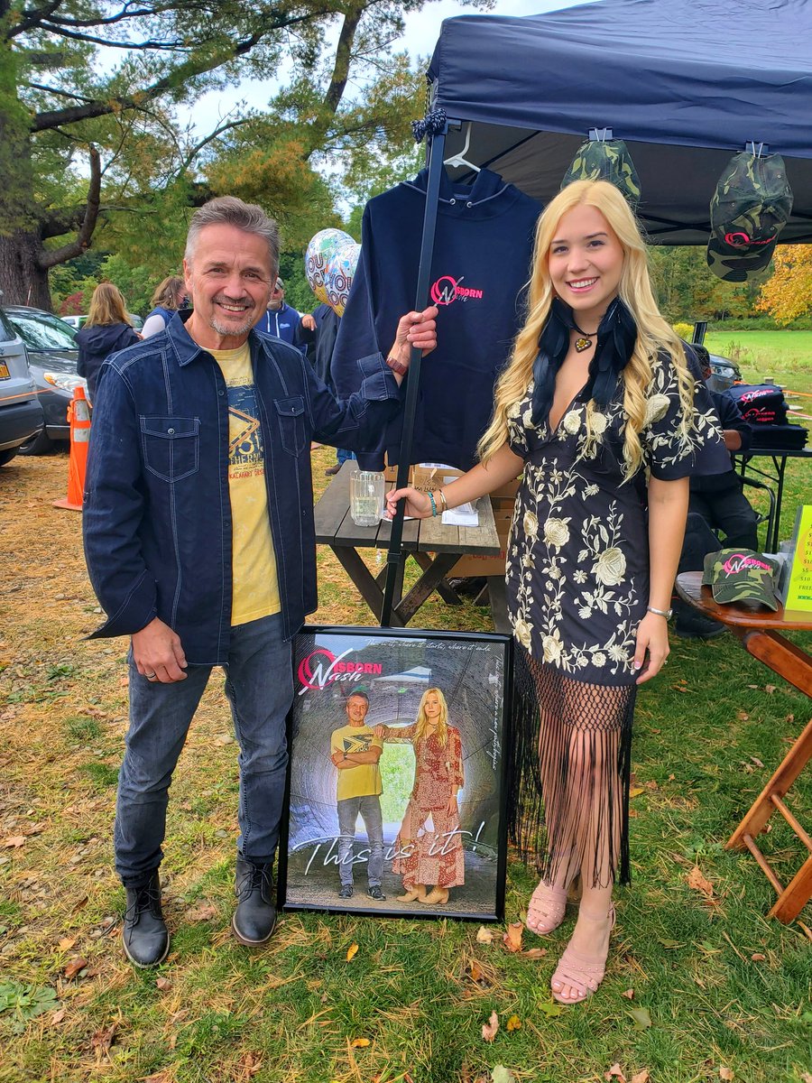 OsbornNashMusic's tweet photo. Yesterday, Oct. 4th, was #WorldSmileDay &amp; did we have the BIGGEST smile on our faces!

⭐Our Album "This Is It" is OFFICIALLY LIVE ON ALL STREAMING PLATFORMS!!!⭐

Here's a link to find it TODAY!: https://t.co/u1xlWo9bfo

We can't wait to see how far our Album takes us!
💖🎶🥳 https://t.co/VG11r2kzRG
