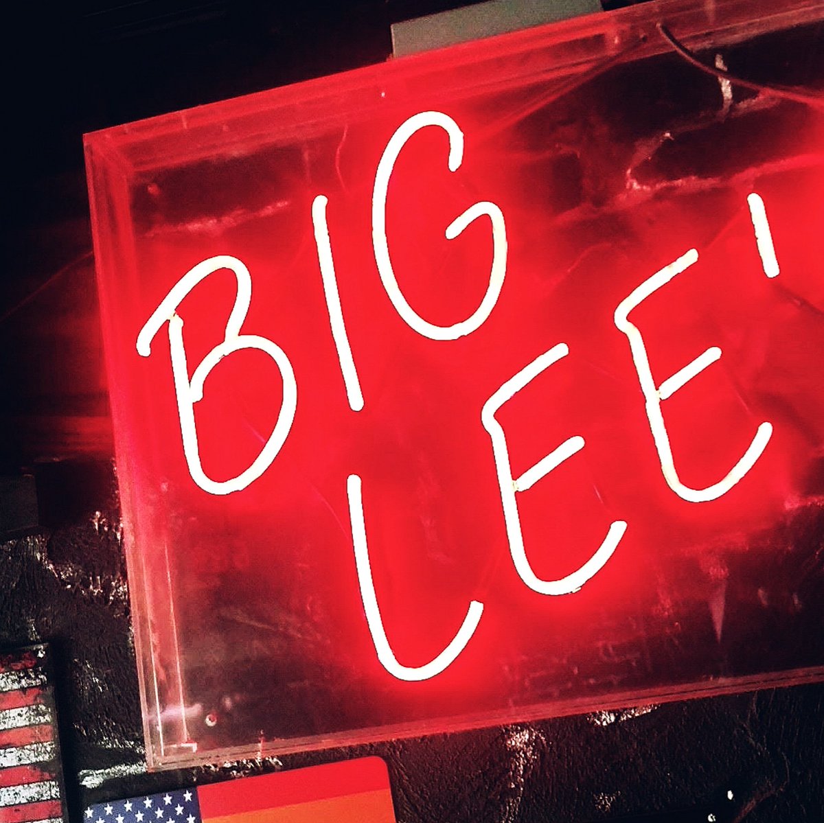 Big Lee and Sasha tweet media