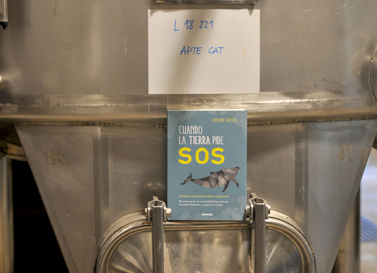Ep! Bones notícies! 🥳
Aquest  diumenge a #AlbetiNoya dediquem el dia a la natura i a la prevenció de residus. I entre tots els que vingueu repartirem aquests fantàstics llibres per tal de fer les nostres vides una mica més sostenibles.🌱📚
🎟️albetinoya.cat/shop/producte/…