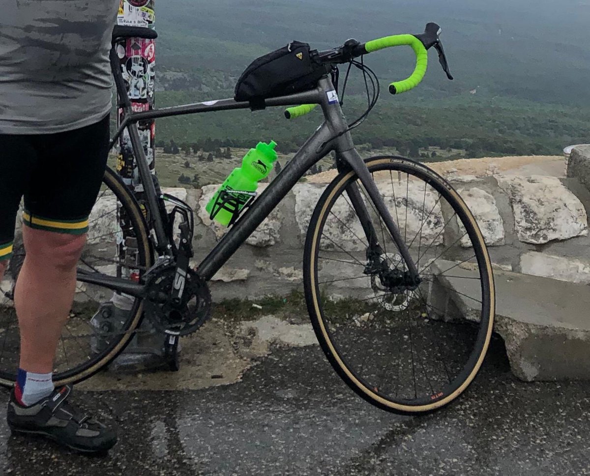 StuartHydeQPM's tweet photo. Sadly I had to report a theft of bike over the weekend.  Many thanks to @WestYorksPolice and @WYP_Ilkley for great customer care and service.  If anyone sees my bike please report it.  It’s a Cannondale Synapse https://t.co/8spAyebJmS