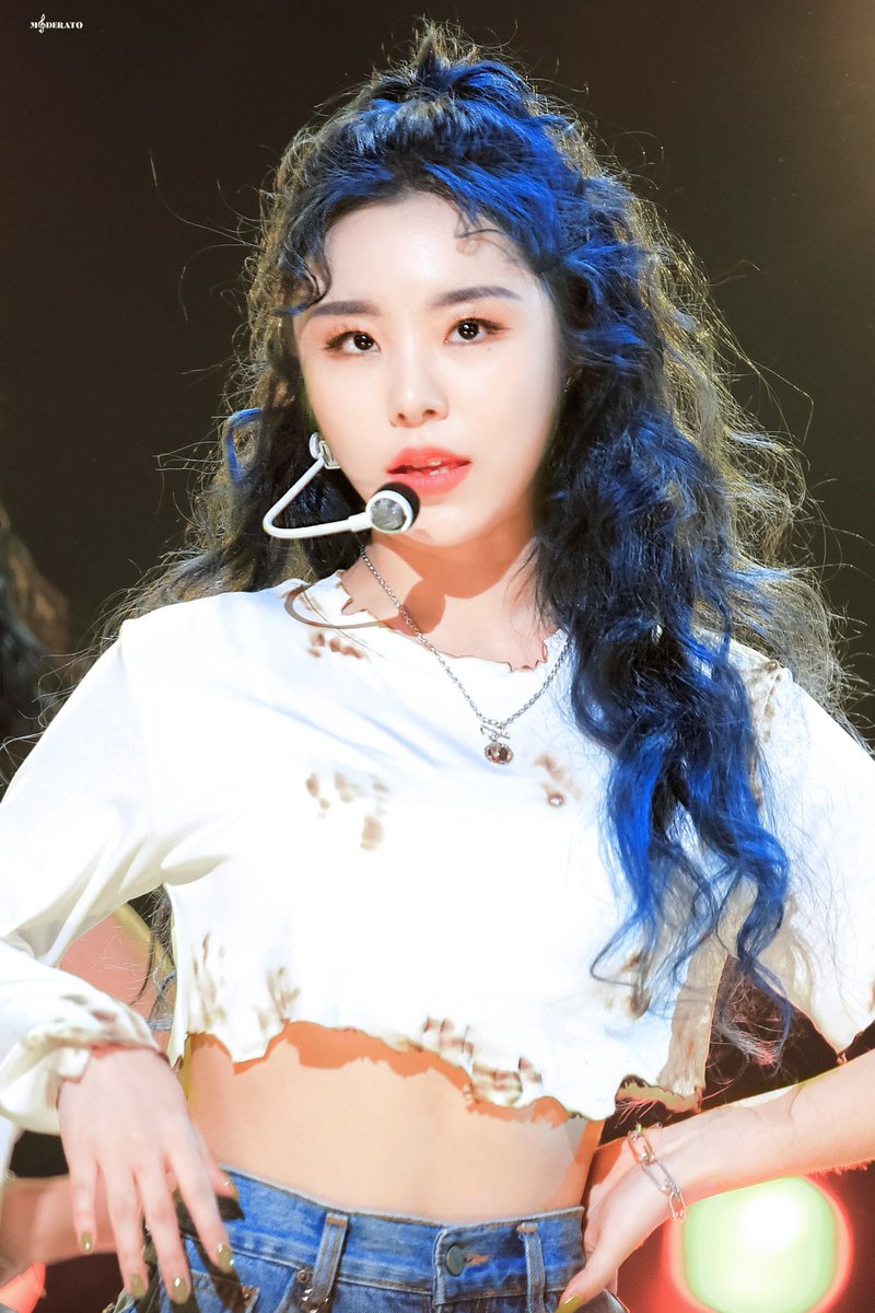 Wheein Blue - Wheein Image 231329 Asiachan Kpop Image Board - April 17