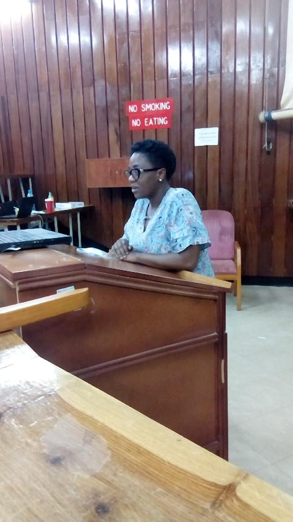 Dr Lisa Nkole presenting on the prevalence and clinical characteristics of Autism Spectrum Disorder at UTH in Zambia @ the Zambia Neurology Research Symposium