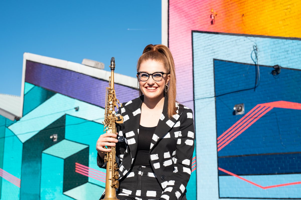 Today at 17:00 <a href="/JessGillamSax/">Jess Gillam</a> is on @BBCInTune performing new music from her album 'TIME', don't forget to tune in! ow.ly/1c4450BJw3i
