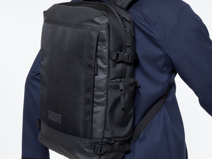 LHommeTendance's tweet image. EASTPAK : style et robustesse – taillé pour la vie : dossier à lire ici : 
 buff.ly/3lj7iNd @eastpak #eastpak #packpack #bag #builttoresist