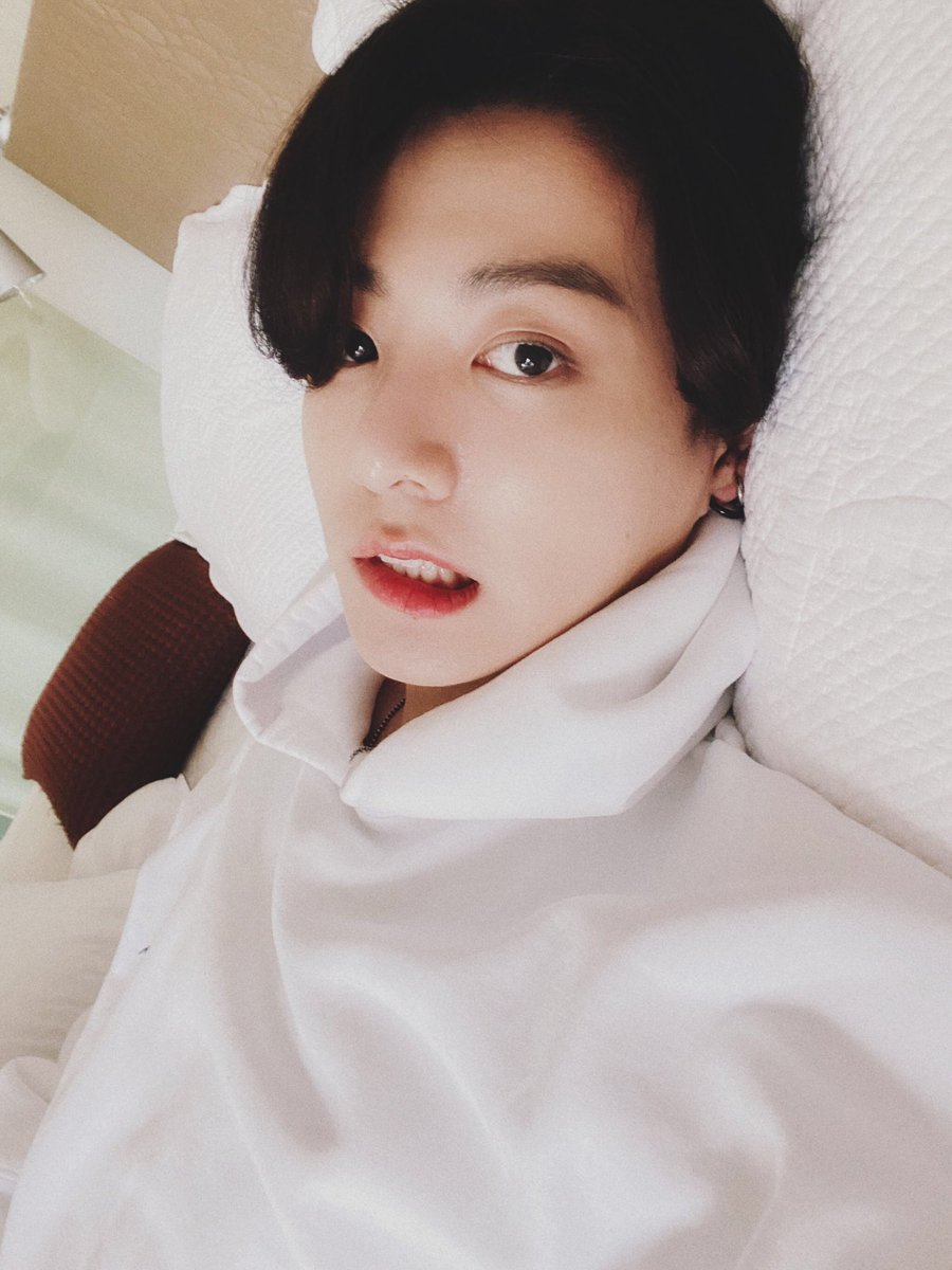 jungkook pics tweet media