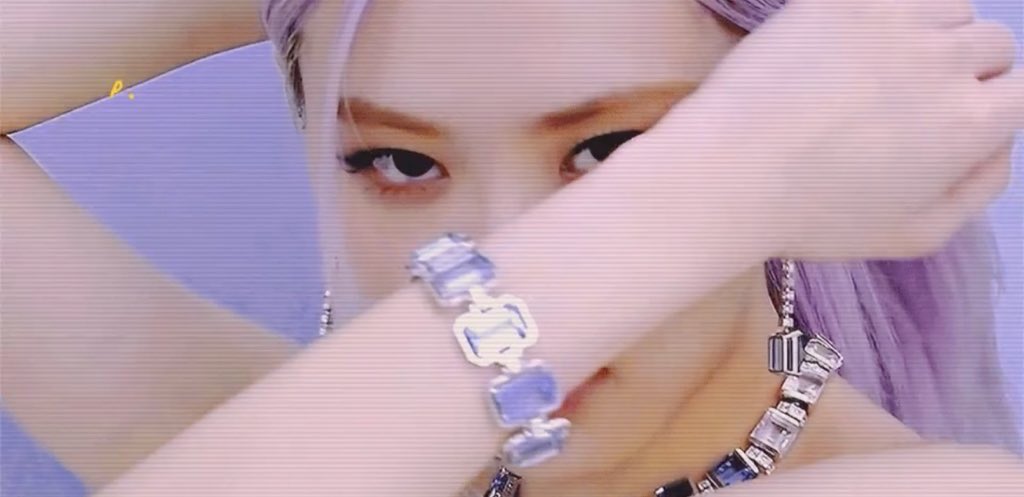 she's insanely beautiful