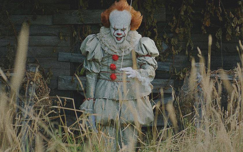 อิทคือหนังที่เหมาะกับเทศกาลฮาโลวีนอะไรประมาณนี้มาก แล้วก็เป็นหนังเรื่องนึงที่สนุกทุกครั้งที่ดูอะ เด็กดูได้ ผู้ใหญ่ดูก็ได้ คือดีมากทั้งสองภาคเลย ไม่มีที่ติจริงๆ ทั้งเรื่องความสยอง มิตรภาพ การเติบโต การก้าวข้ามเรื่องต่างๆ ดีหมดเลย