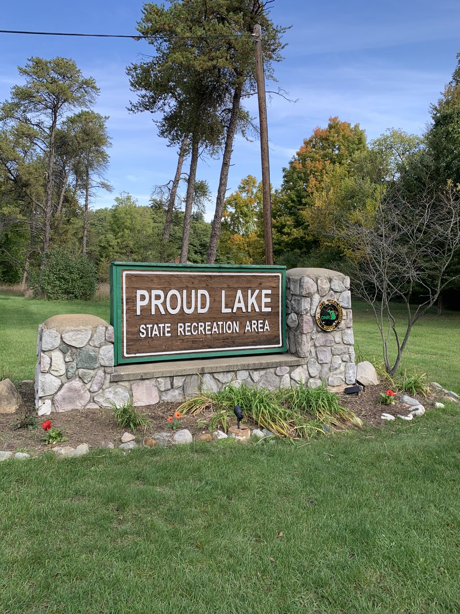 UDJOutdoorClub's tweet photo. Great hike last Saturday. Come join us for fishing at Belle Isle on 10/10. Forms located here and on MUDJ. https://t.co/s8mP4nQqB1