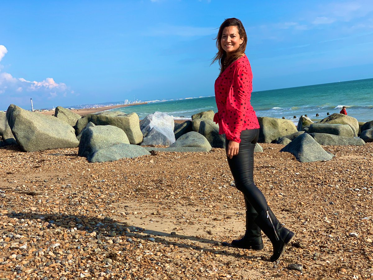 sarahbookertv's tweet photo. #emuaustraliaboots #evernatural #emustyle #emufashion #emuboots #emumums #25yearsofemu #qvc #qvcfashion #monday #mondaymotivation #mondayvibes #mondaythoughts https://t.co/JfdNX6PniO