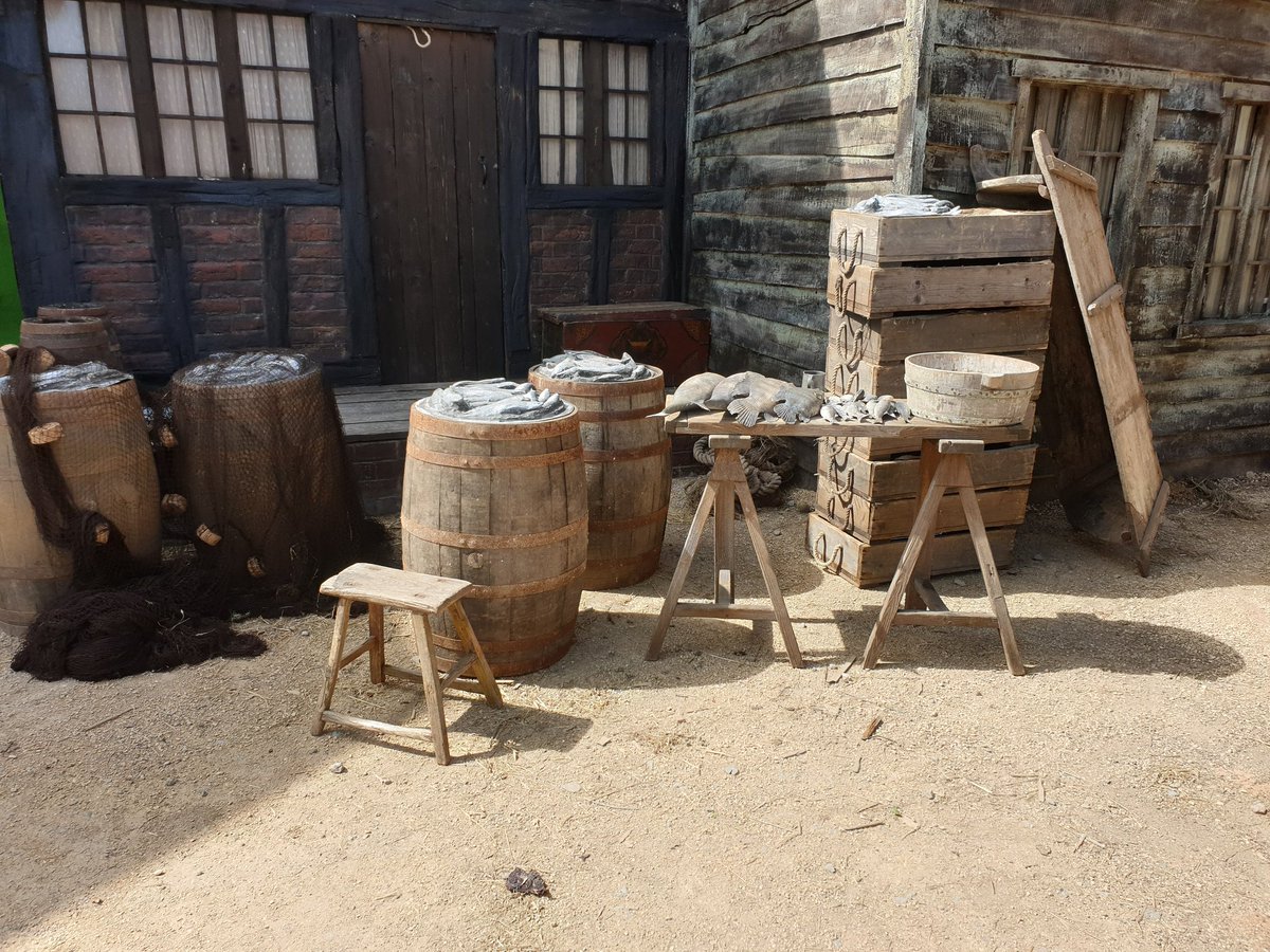  #MondayFunday bts picturesSmelly fish! I hope they're not the  #Poldark Pilchards left overs (since Mike worked for that show too).  #Sanditon