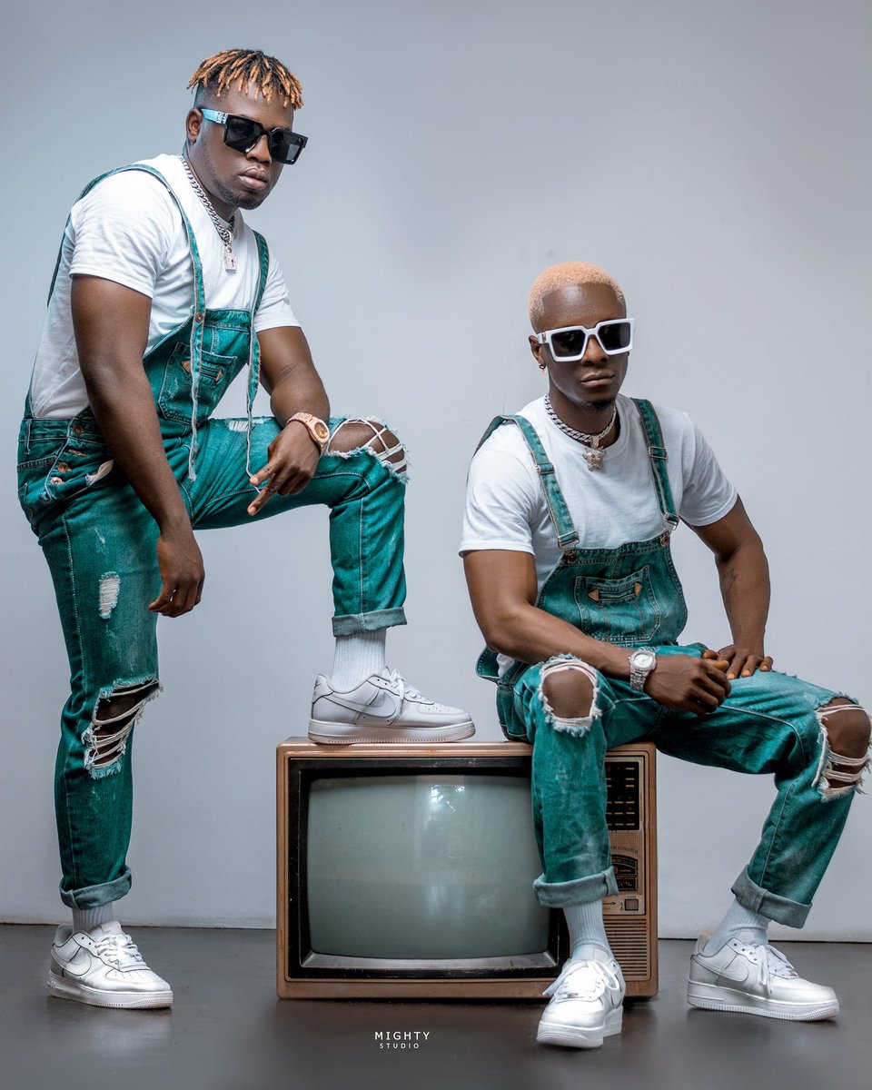 jbsoulfresh's tweet photo. The General & The Sergeant π±π· π
Representing The unstoppable and undisputed
πͺπΌπ₯SOUL FRESHπ₯ πͺπΌ
We coming, hope y'all ready.....π¨π¨
IG. ππ»ππ»ππ»ππ»ππ»https://t.co/BAjqTdrYI6
#BrotherForLife #OneMillionFans https://t.co/HFJ2JHFGXf