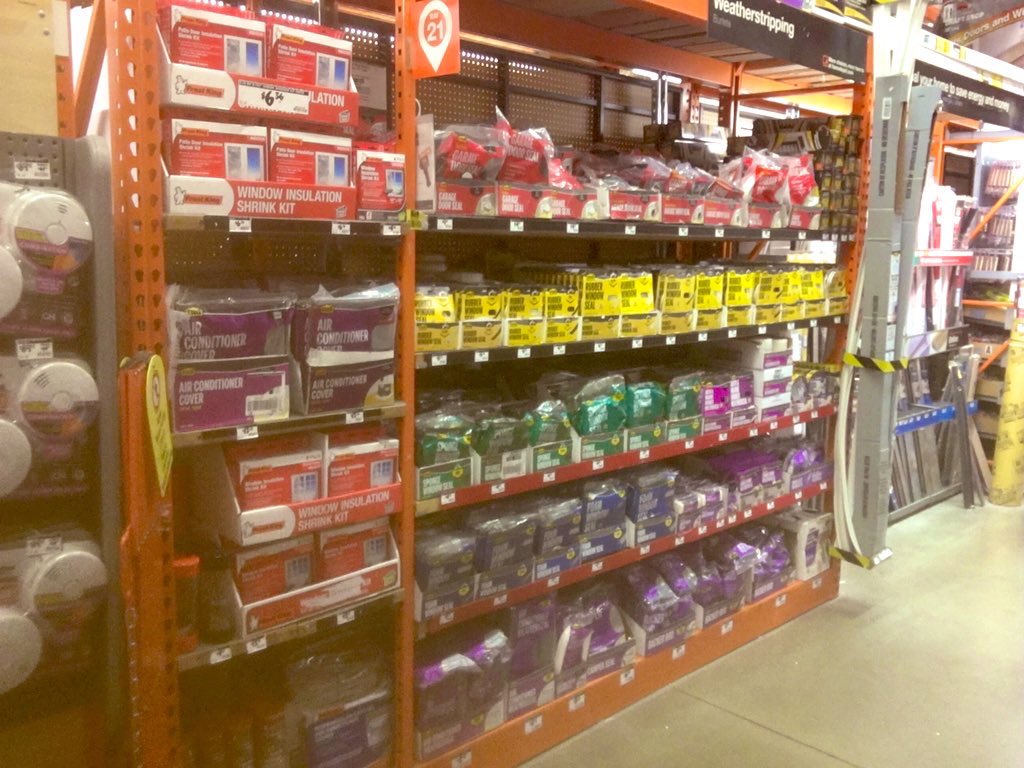 RobJuarez9's tweet photo. Visiting LZ..... new D25 associate keeping us warm. Perfect Bay @BrianLyonsHD  @karch_mike https://t.co/fabQVkZecJ