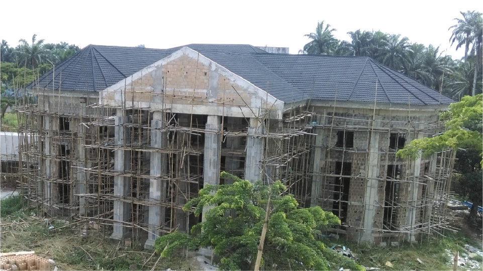 Roof Installation done the RIGHT way!

With the RIGHT product!

When you allow professionals to handle your project, you won't have to worry about leakages or fading roofs.

#renovation #roofing #covid #mondaymotivation #roofing #remodeling #contractor #flooring #building