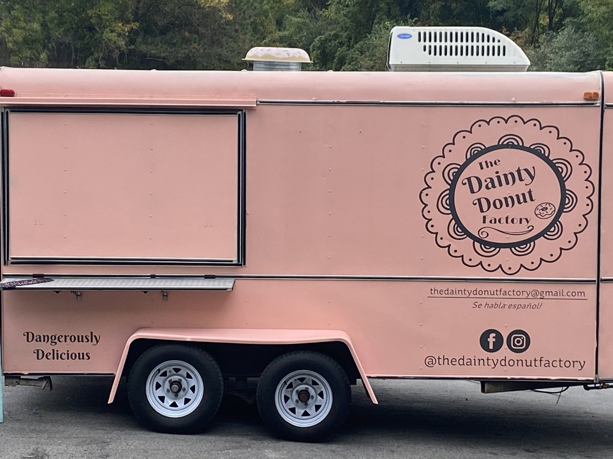 Theresa Robinson (@theresa29118330) on Twitter photo Setting up for some treats .... WHAT A DONUT TRUCK !! More pics to follow #1247 @VanessaJuelfs <a href="/phawkins001/">Patrick Hawkins</a> @ROCAnne70 @sykes7_sykes @RyanCrosby05 @ROCMatt70 Setting up for some treats .... WHAT A DONUT TRUCK !! More pics to follow #1247 @VanessaJuelfs <a href="/phawkins001/">Patrick Hawkins</a> @ROCAnne70 @sykes7_sykes @RyanCrosby05 @ROCMatt70