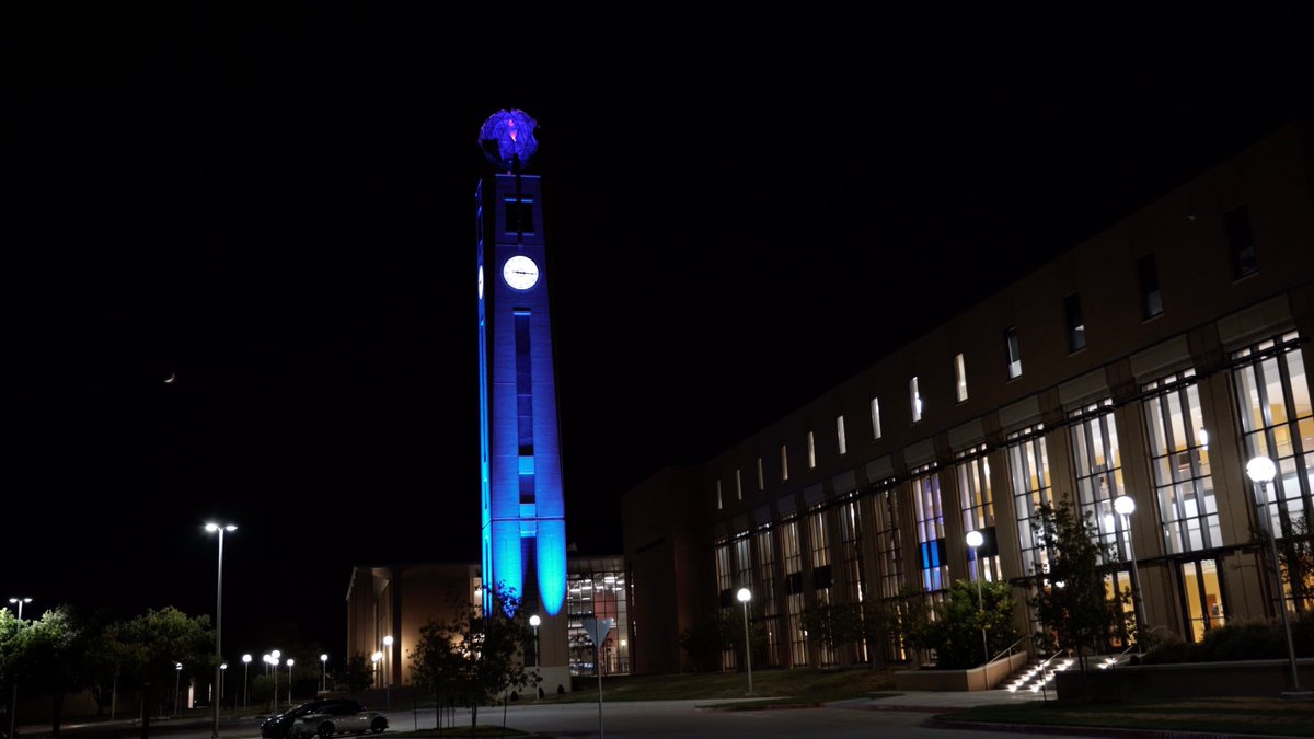 tamusystem's tweet photo. #WorldTeachersDay was conceived by @UNESCO, the United Nations Educational, Scientific and Cultural Organization, in 1994. 

📸 Below are Texas A&amp;M International University's Trailblazer Tower, the Vergara Planetarium and the front of Killam Library. https://t.co/LDPwAo8bKH