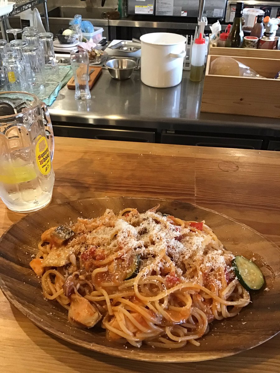 meikunkoside7's tweet photo. 昨日のパスタあげるの忘れてた。ペスカトーレって言うんだって。まいうーでした。マスターありがとう。。#abcbar #入谷 https://t.co/Bb9EbHJsSd