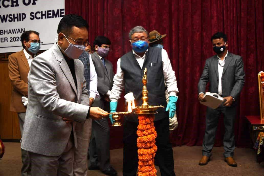 sikkimgovt's tweet photo. On the occasion of the 80th birth anniversary of Late Shri Nar Bahadur Bhandari, the second Chief Minister of Sikkim &amp; the architect of modern Sikkim, Chief Minister Shri @GolayPs launched the NB Bhandari Fellowship Scheme for higher education. @EduMinOfIndia @gpupadhyaya https://t.co/qPxYIVArwc