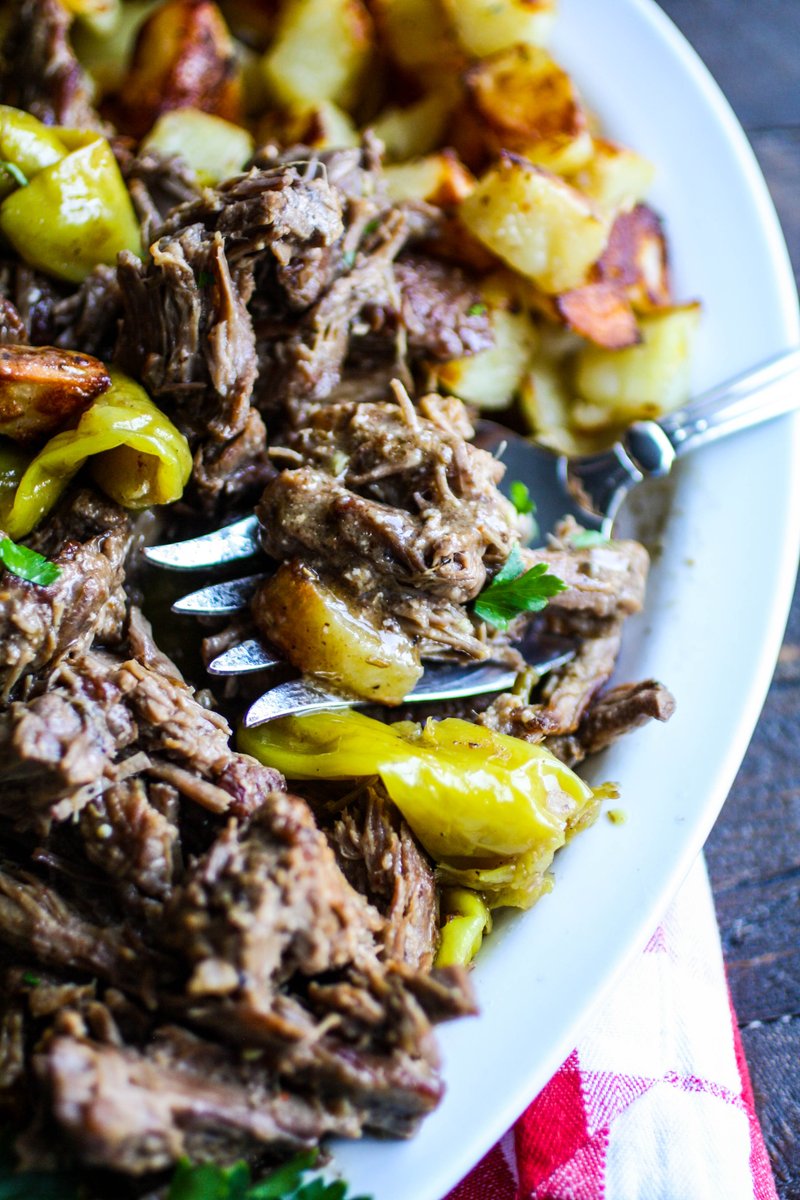 You've GOT to try this delicious, hearty, and easy-to-make Slow Cooker Mississippi Pot Roast. The flavors are soooo good, perfect for a weekend meal. azgrabaplate.com/slow-cooker-mi… #maindish #recipes #potroast #slowcooker