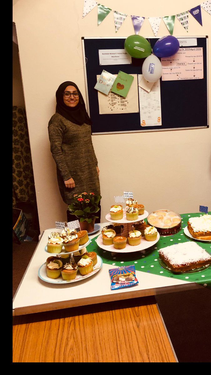 RochdaleWomen's tweet image. In addition to the services we provide across Rochdale Borough we still have time to fundraise for other vital services

Our staff baked cakes to buy &amp;amp; sell to others &amp;amp; raise over £100 for Macmillan Cancer Support

We are very proud &amp;amp; would like to thank everyone who contributed.