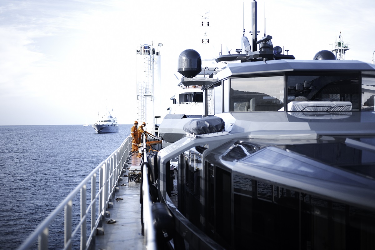 DYTUSA's tweet photo. We believe our workforce are the backbone of this company. Every person, job, skill and effort combine to create one united support system so that you can enjoy a seamless service.
#yachtservant #dyt #semisub #floflo #sustainability #yachttransport #dockwise #yachtservant https://t.co/elGsyHWw15
