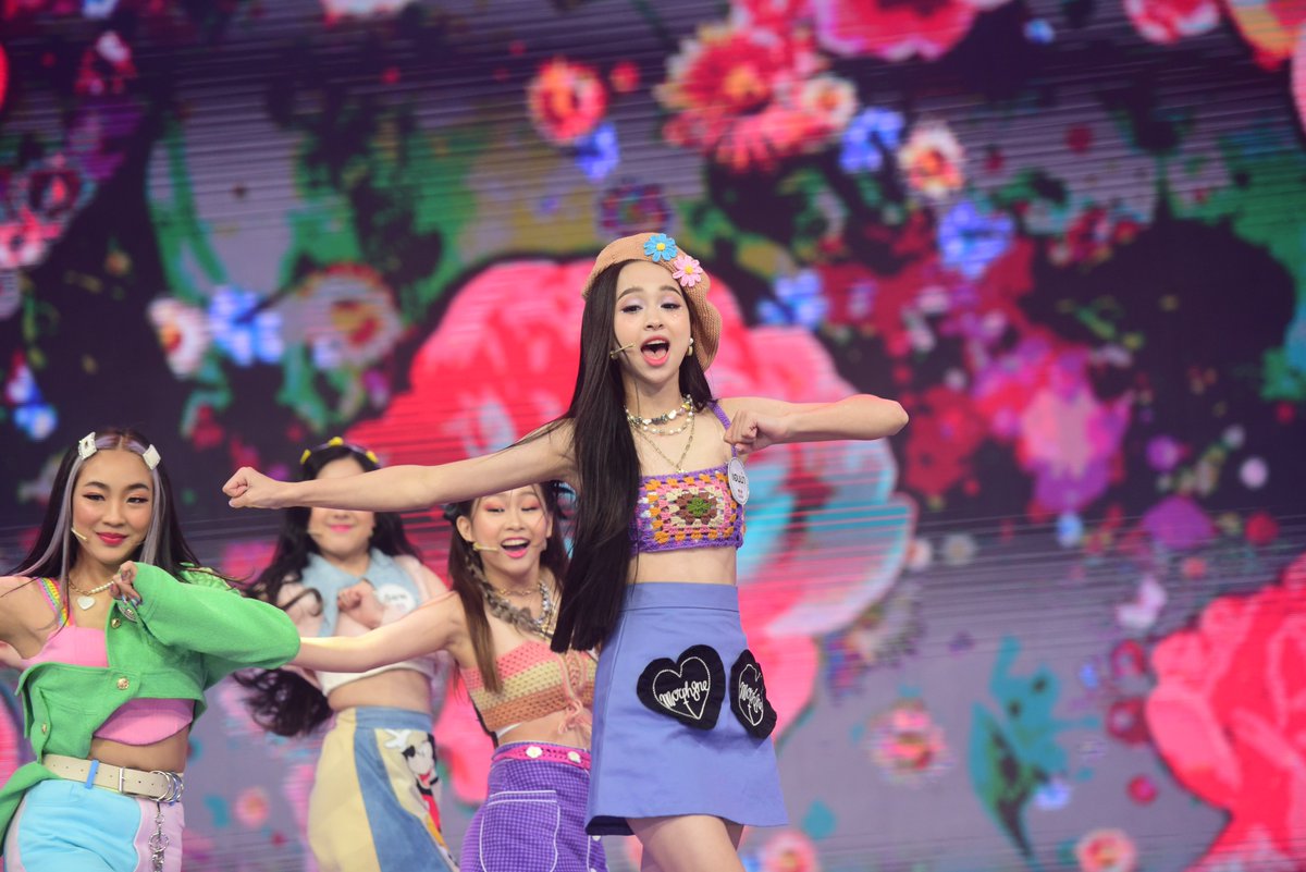 โชว์จาก Trainee  Group B ฝ้าย, ฟิลลิ่ง, อ๊ะอาย, แฮนน่า
รอบ  FINAL DEBUT 
เพลง :  ต่อให้ใครไม่รัก
#GirlGroupStar 
#GirlGroupStarEP13 #WorkPoint23