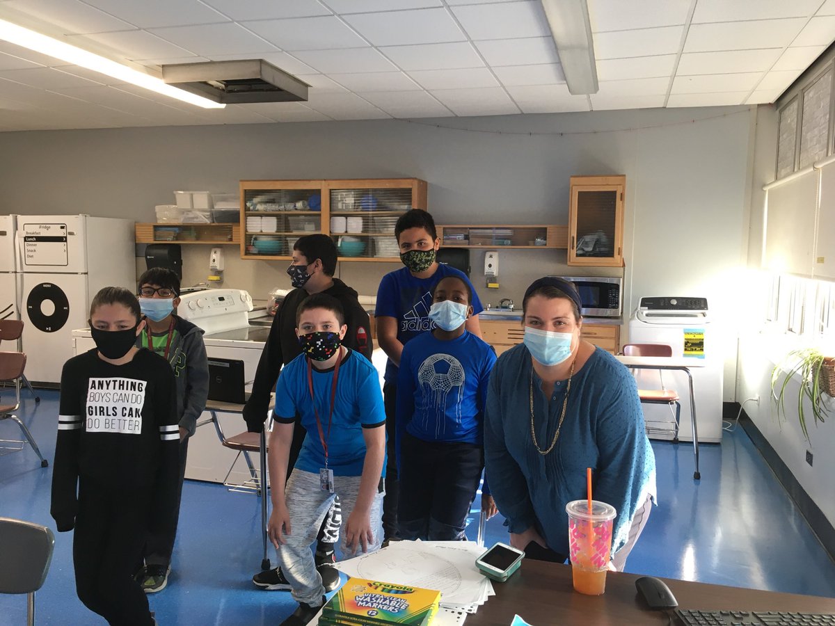 Ms.Feret tweet media