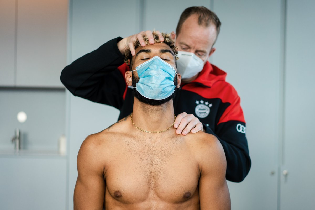 FCBayern's tweet image. 📸 #ServusChoupo 🔴⚪️ #MiaSanMia